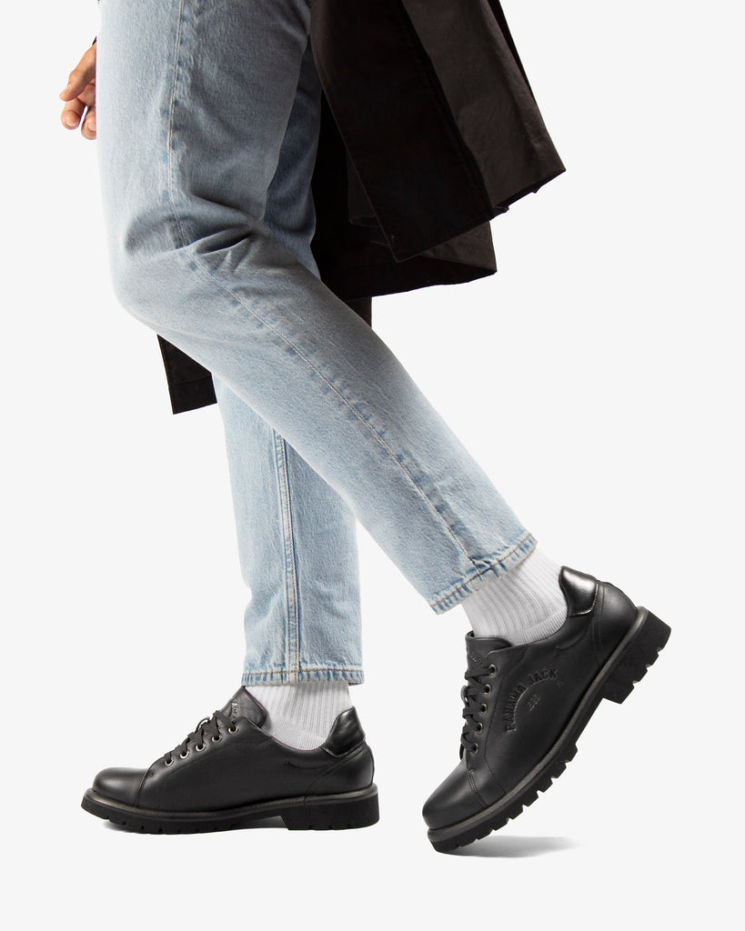 Biel zapatos de piel con forro interior de piel. negro