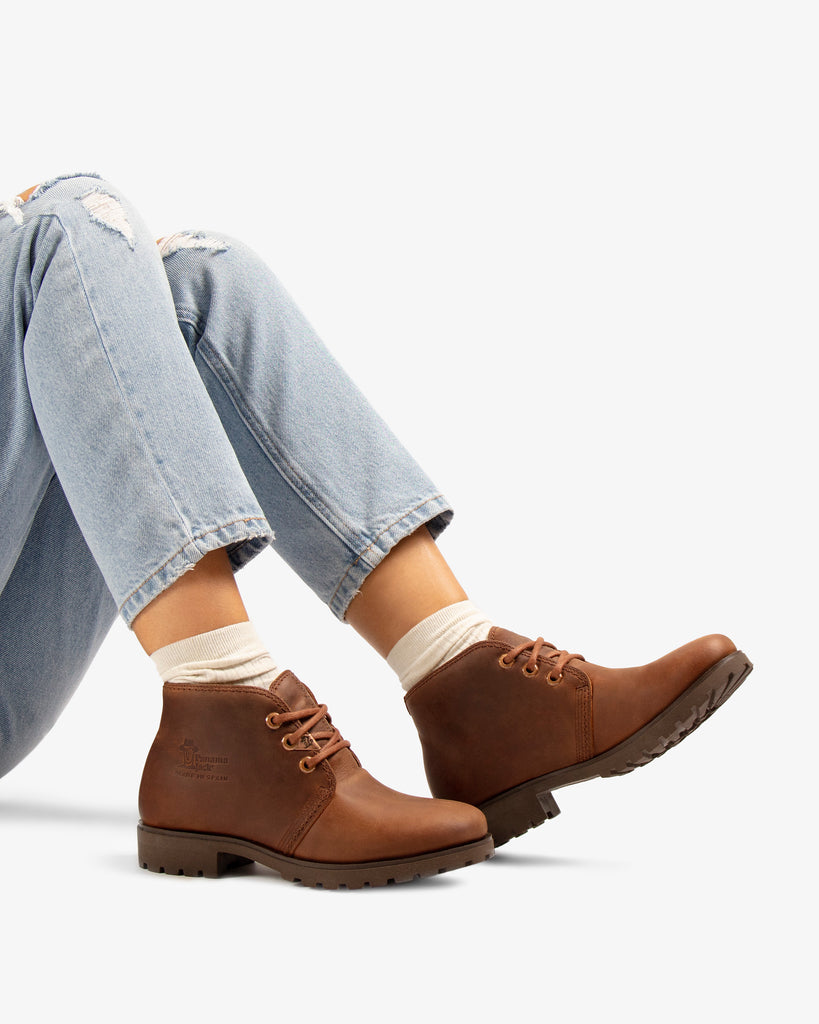 Bota Panama botín de piel con forro interior de piel. cuero