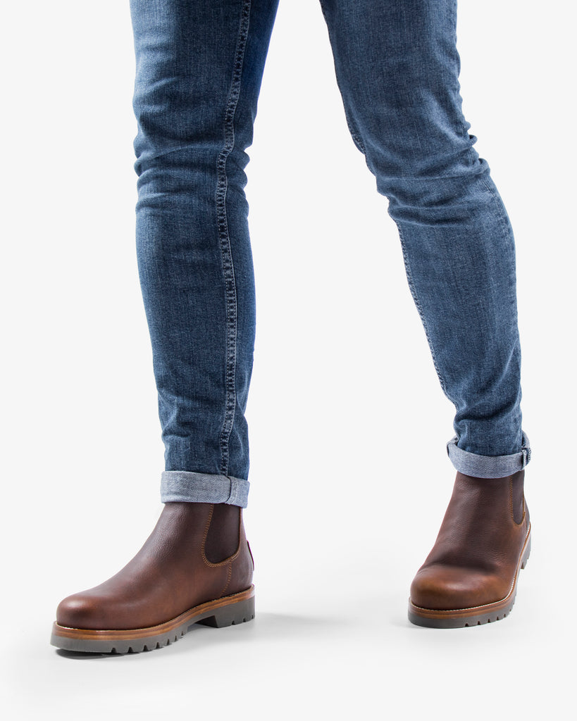 Burton Igloo botines de piel con forro interior de pelo natural. castaño