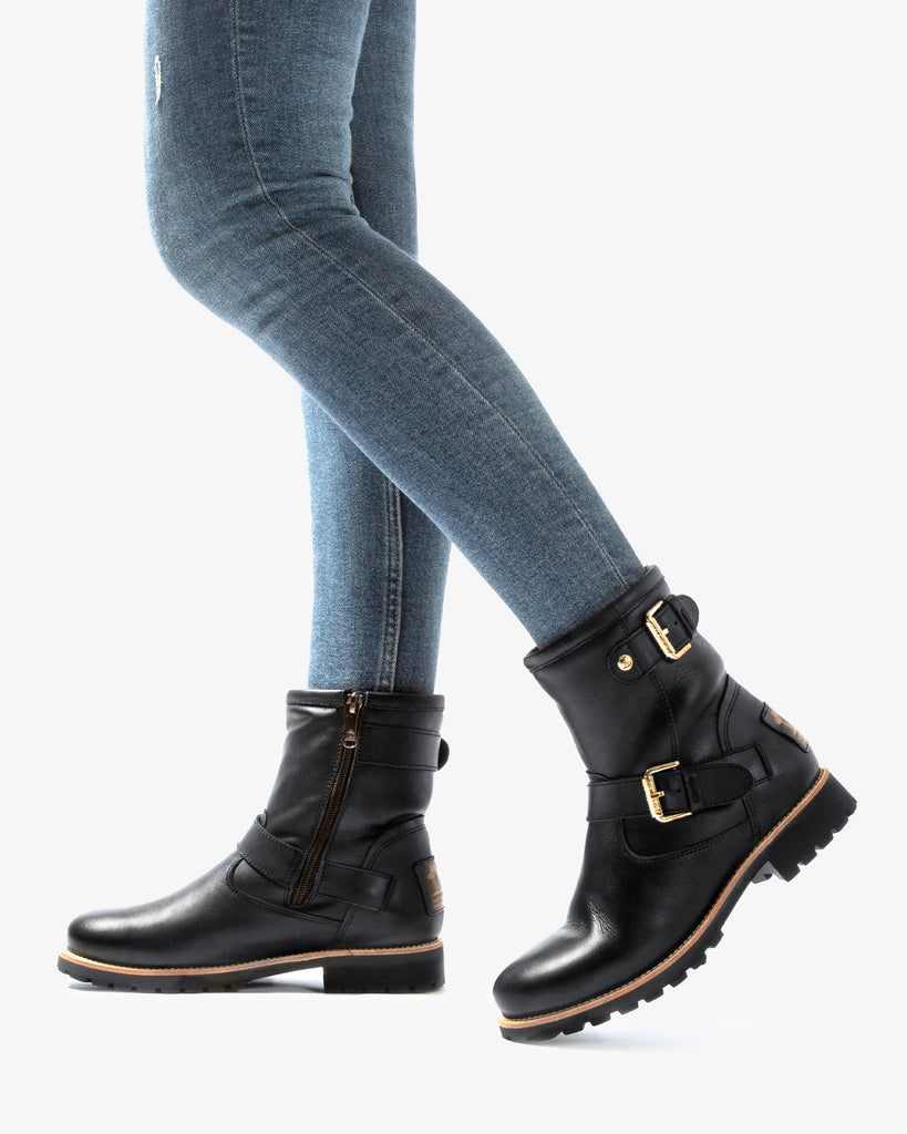 Felina Igloo Trav botas de piel con forro interior de pelo natural. negro