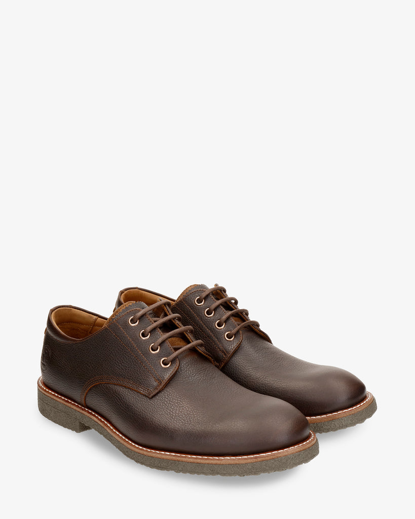 Gante zapatos de piel con forro interior de piel. castaño