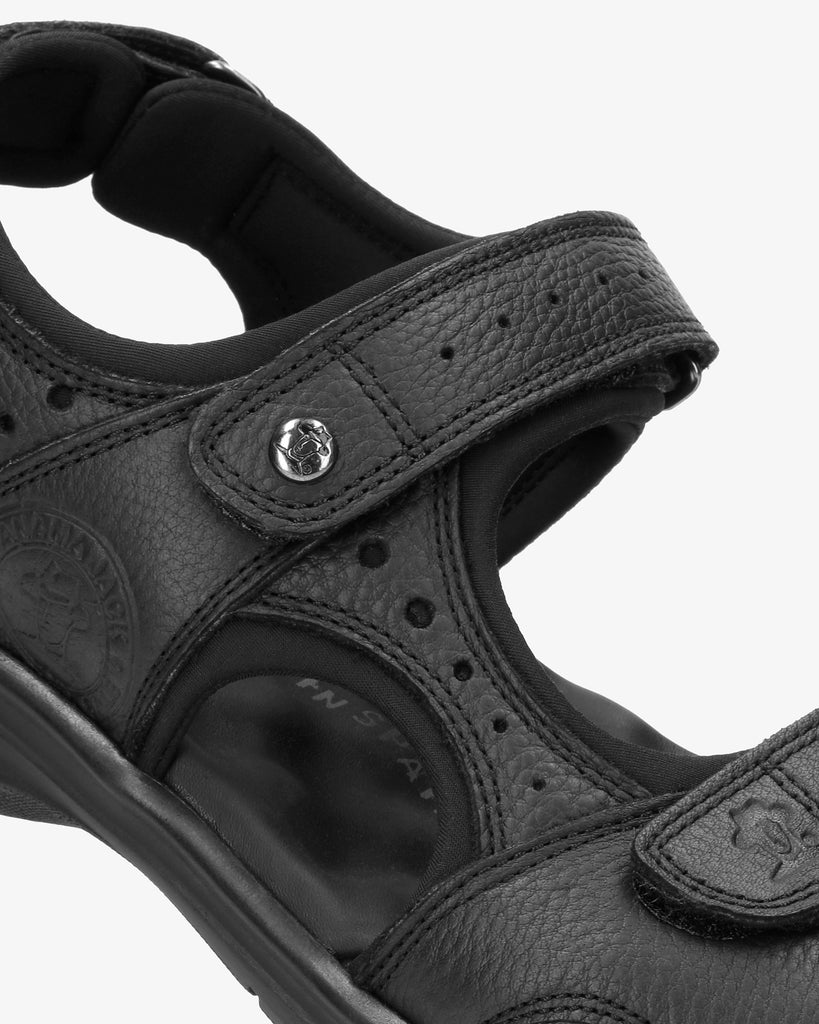 Salton sandalias de piel con forro interior de lycra. negro