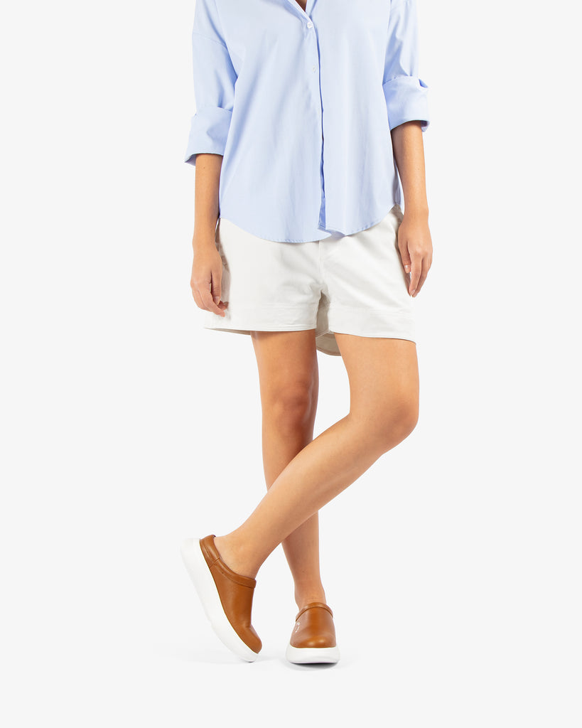 Yuri zueco de piel con forro interior de piel. cuero